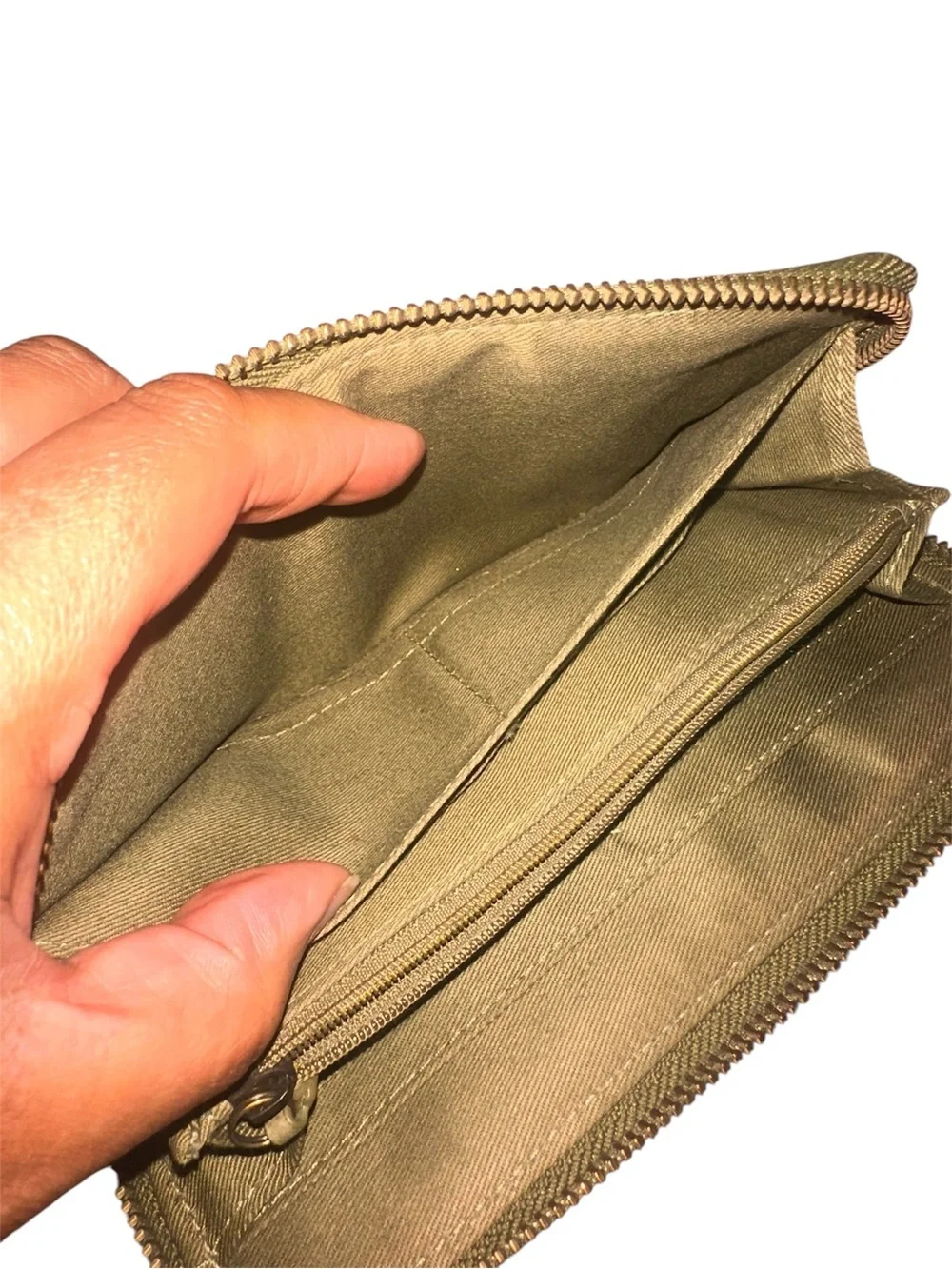 FOSSIL Classic Leather Wallet Feb 2012